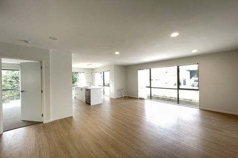 Photo of property in 13b Stott Avenue, Birkdale, Auckland, 0626