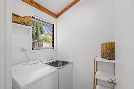 Photo of property in 2 Heather Street, Mangawhai Heads, Mangawhai, 0505