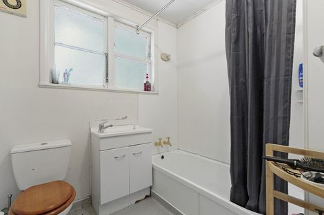 Photo of property in 34 Urlich Avenue, Melville, Hamilton, 3206