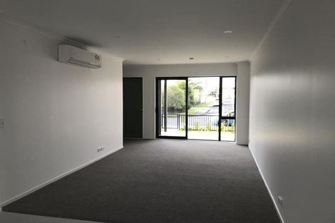 Photo of property in 26b Titoki Street, Te Atatu Peninsula, Auckland, 0610