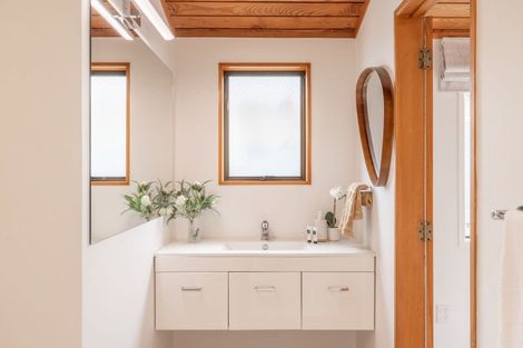 Photo of property in 204 Cambridge Road, Bethlehem, Tauranga, 3110