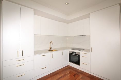 Photo of property in Cooks Apartments, 1d/24 James Cook Crescent, Remuera, Auckland, 1050