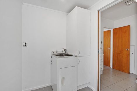 Photo of property in 114 Torkar Road, Clarks Beach, 2122