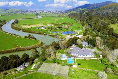 Photo of property in 291 North Road, Clevedon, Papakura, 2582