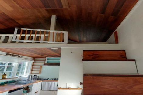 Photo of property in 197 Parker Road, Oratia, Auckland, 0604