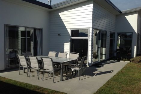 Photo of property in 44 Sherwin Avenue, Albert Town, Wanaka, 9305