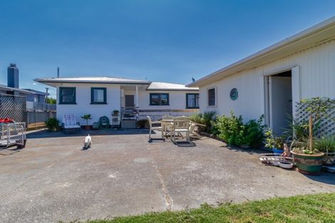 Photo of property in 13 Hurst Avenue, Maraenui, Napier, 4110