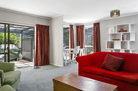 Photo of property in 1/16 Parata Street, Two Mile Bay, Taupo, 3330