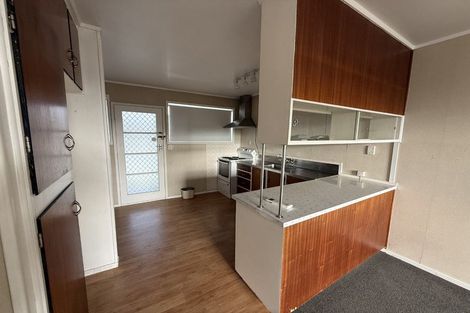Photo of property in 4/48 Mcleod Road, Henderson, Auckland, 0612