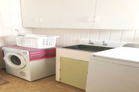 Photo of property in 125 Tiro Tiro Road, Levin, 5510