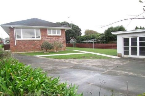 Photo of property in 2/300 Lake Road, Hauraki, Auckland, 0622