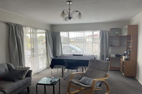 Photo of property in 19 Fife Crescent, Tamatea, Napier, 4112