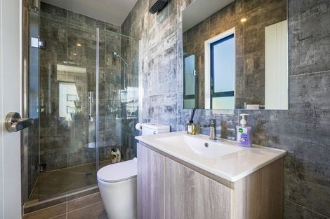 Photo of property in 2/26 Long Bay Drive, Torbay, Auckland, 0630