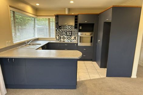 Photo of property in 16 Edmund Storr Road, Halswell, Christchurch, 8025