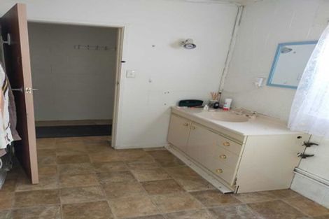 Photo of property in 91 Waikawa Road, Picton, 7220