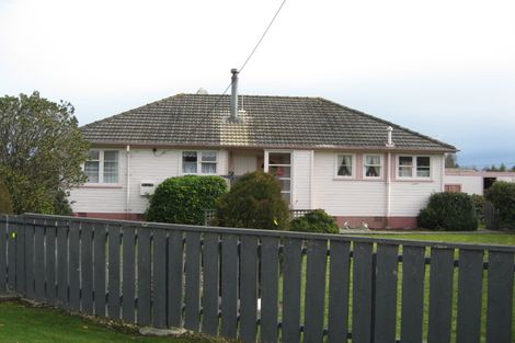 Photo of property in 5 Devon Street, Tapanui, 9522