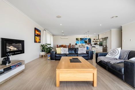 Photo of property in 25 Northwood Close, Warkworth, 0910