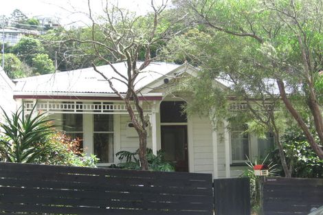 Photo of property in 58 Honiana Te Puni Street, Aro Valley, Wellington, 6021