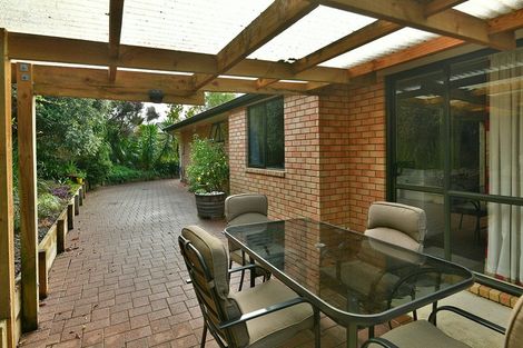 Photo of property in 30 Cabeleigh Drive, Helensville, 0800