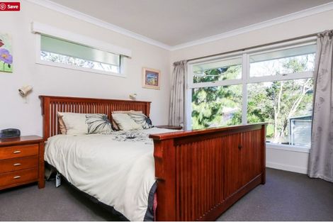 Photo of property in 12 Crystal Avenue, Glendene, Auckland, 0602