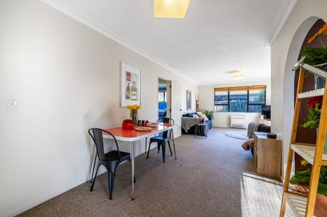 Photo of property in 1/52a Aorangi Road, Bryndwr, Christchurch, 8053