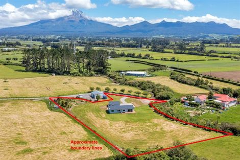 Photo of property in 1253 Upland Road, Egmont Village, Inglewood, 4386