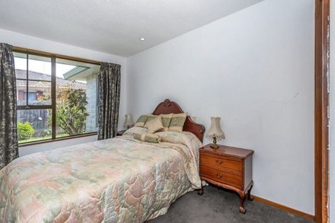 Photo of property in 68a Sarabande Avenue, Redwood, Christchurch, 8051