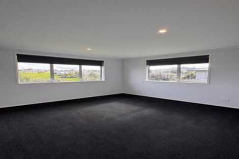 Photo of property in 6 Raithburn Terrace, Pokeno, 2402