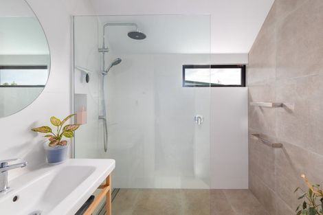 Photo of property in 49a Hawkesbury Avenue, St Albans, Christchurch, 8014