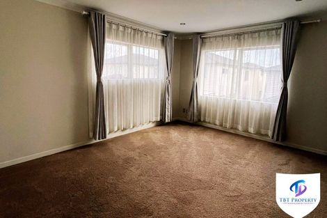 Photo of property in 69 Rosewell Crescent, Flat Bush, Auckland, 2019