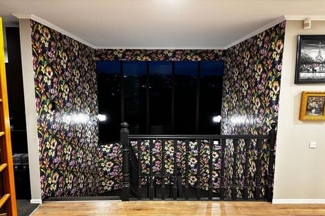 Photo of property in 9 Birdwood Street, Karori, Wellington, 6012