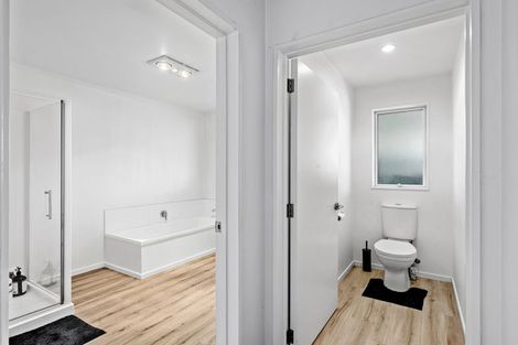 Photo of property in 36 Bridge Street, Coalgate, 7673