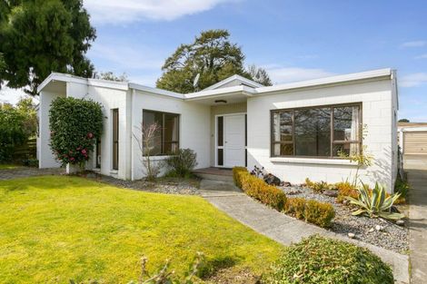 Photo of property in 60 Invergarry Road, Hilltop, Taupo, 3330