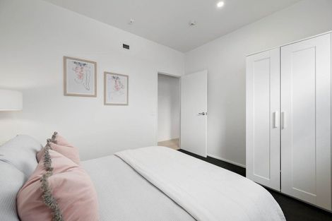 Photo of property in Quantum On Thorndon Quay, 4/163a Thorndon Quay, Pipitea, Wellington, 6011