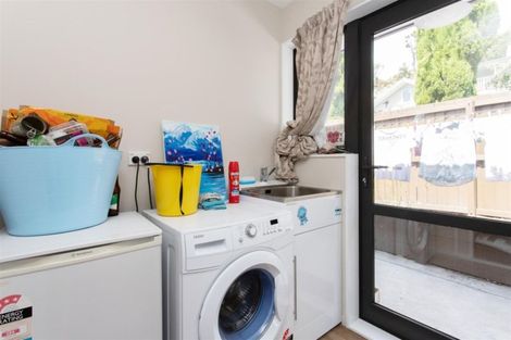 Photo of property in 1/9a Augusta Street, Redcliffs, Christchurch, 8081