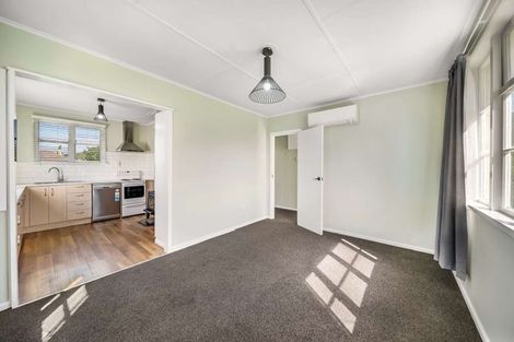 Photo of property in 5 Raglan Street, Oamaru North, Oamaru, 9400