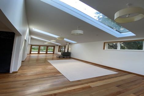 Photo of property in 20 Airlie Road, Plimmerton, Porirua, 5026