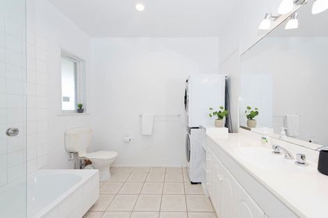 Photo of property in 4/2 Atkin Avenue, Mission Bay, Auckland, 1071