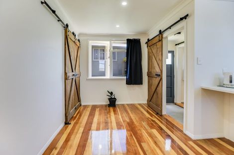 Photo of property in 114 Harvey Crescent, Thames, 3500