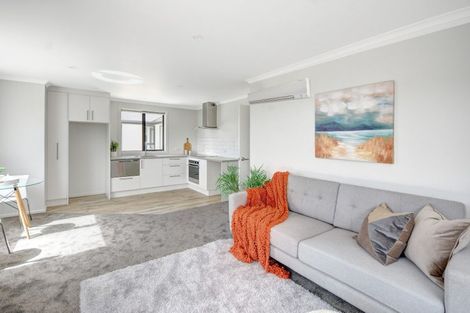 Photo of property in 8 Mackie Mews, Mosgiel, 9024