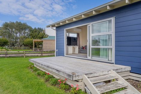 Photo of property in 160 Cook Drive, Whitianga, 3510
