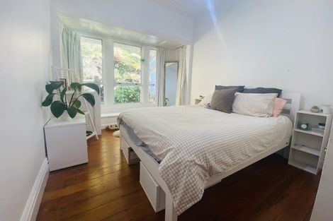 Photo of property in 160a Frankley Road, Frankleigh Park, New Plymouth, 4310