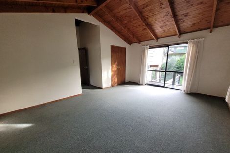 Photo of property in 60a Queenstown Road, Onehunga, Auckland, 1061