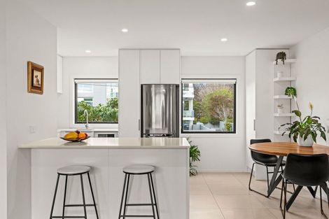 Photo of property in 2/55 Carlton Mill Road, Merivale, Christchurch, 8014