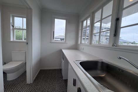 Photo of property in 16 Denbigh Street, Feilding, 4702