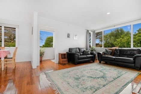 Photo of property in 31 Village Way, Ardmore, Papakura, 2582