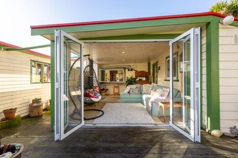 Photo of property in 14 Totara Street, Nelson South, Nelson, 7010