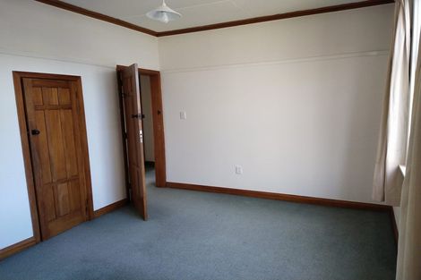 Photo of property in 10 Weymouth Street, New Plymouth, 4310