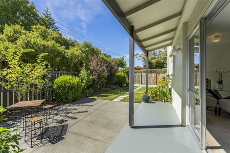 Photo of property in 107 Windermere Road, Papanui, Christchurch, 8053