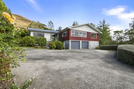 Photo of property in 5b Ongo Road, Hunterville, 4730